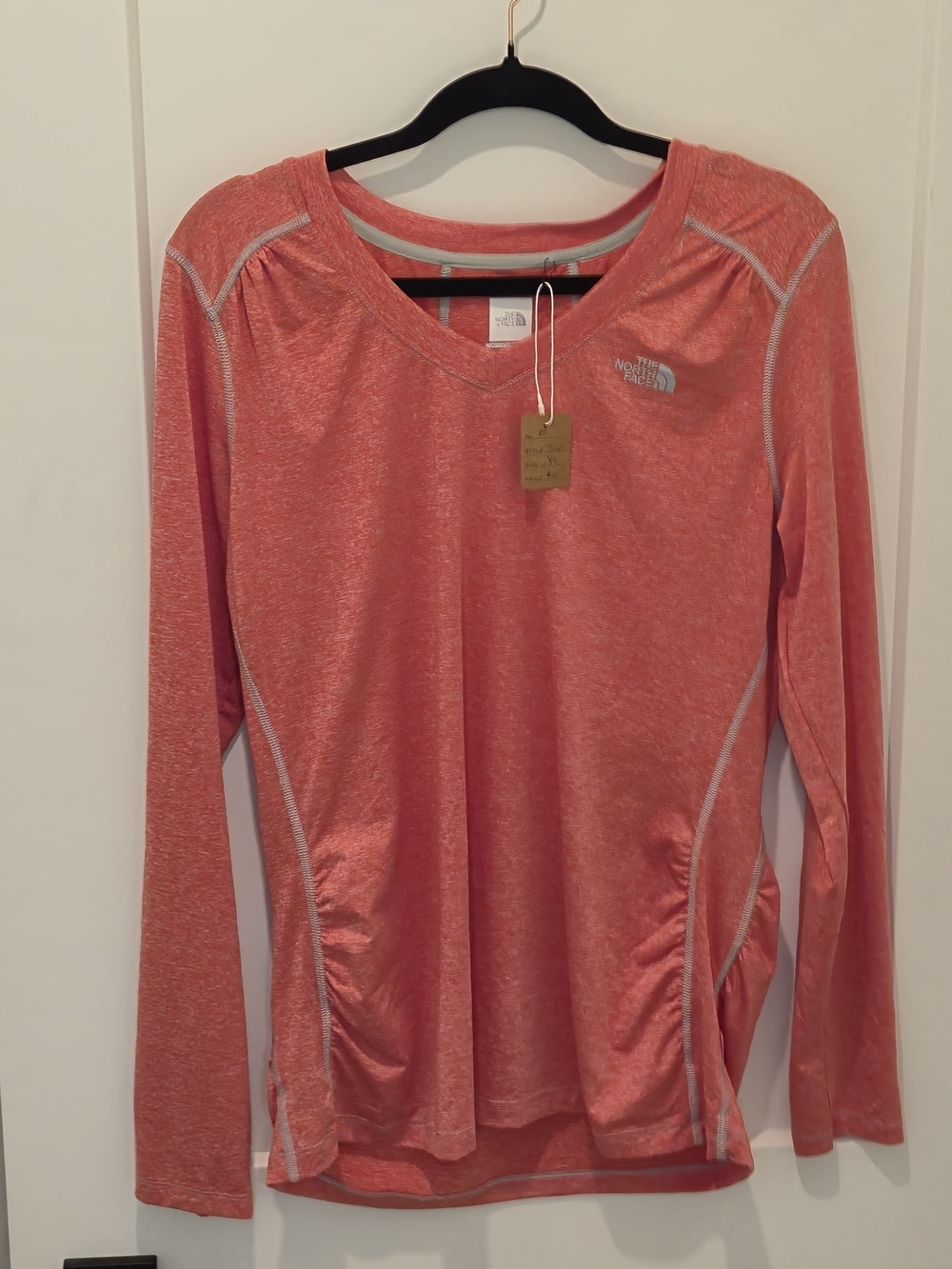 The North Face Women's Long Sleeve V-Neck Top - Coral